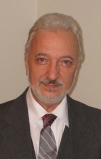 Dr. Fernando Pitera